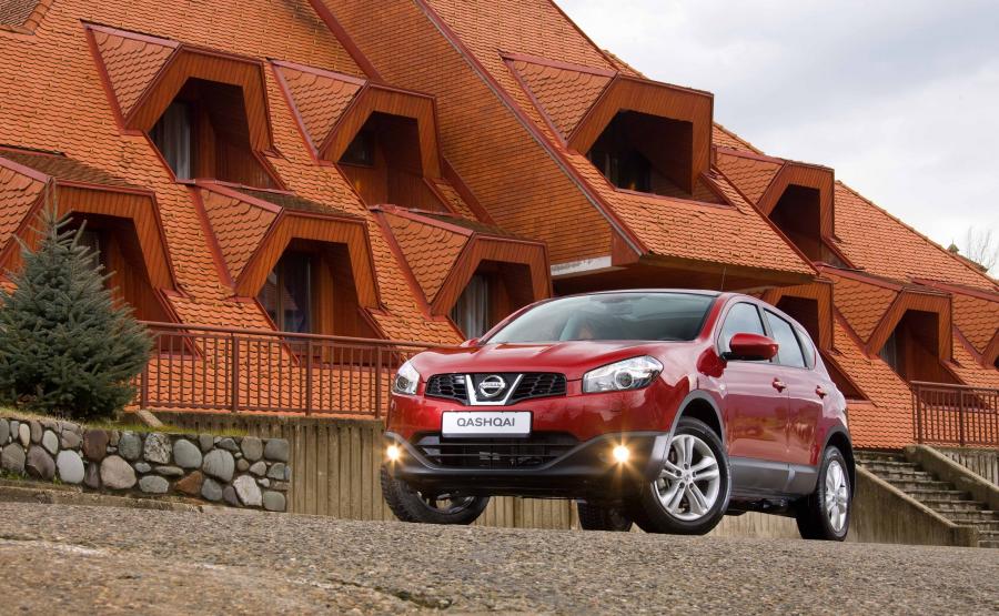  Nissan Qashqai 2010 года  (фото 98 из 204)